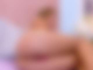 RosalynWilde's Live Sex Cam Show