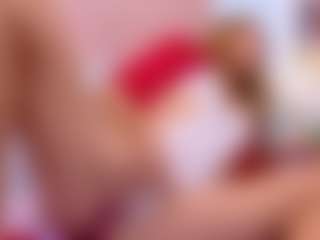 RosalynWilde's Live Sex Cam Show