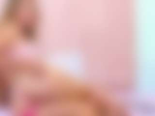 Live cam show with RosalynWilde - Twerk on Milfs Live