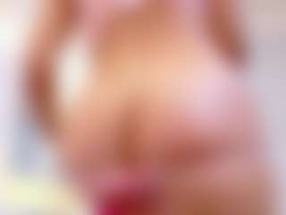 RosalynWilde's Live Sex Cam Show