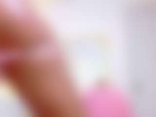 Live cam show with RosalynWilde - Smoking on Camsoda