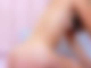 RosalynWilde's Live Sex Cam Show