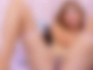 RosalynWilde's Live Sex Cam Show