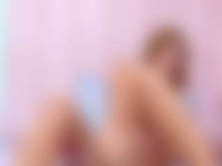 RosalynWilde's Live Sex Cam Show