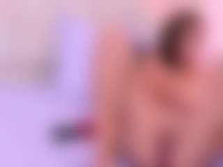 RosalynWilde's Live Sex Cam Show
