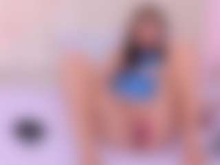 RosalynWilde's Live Sex Cam Show