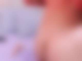 Live cam show with RosalynWilde - Latina on Fling VIP Chat