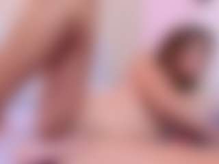 RosalynWilde's Live Sex Cam Show