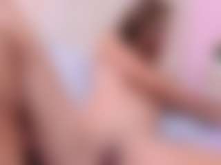 RosalynWilde's Live Sex Cam Show