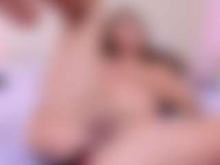 RosalynWilde's Live Sex Cam Show
