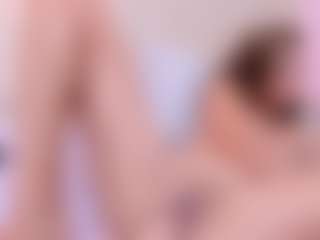RosalynWilde's Live Sex Cam Show