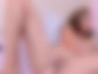 RosalynWilde's Live Sex Cam Show
