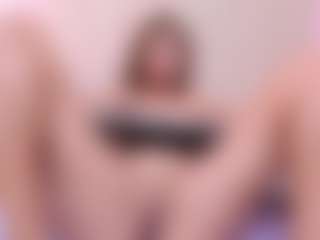 RosalynWilde's Live Sex Cam Show