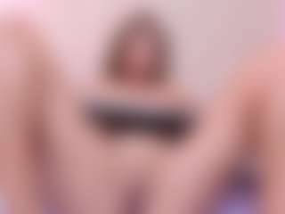 RosalynWilde's Live Sex Cam Show