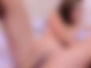 RosalynWilde's Live Sex Cam Show