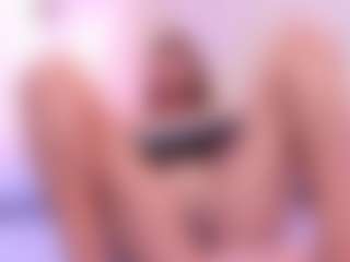 RosalynWilde's Live Sex Cam Show
