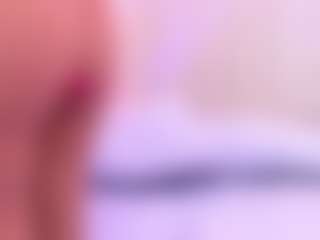 RosalynWilde's Live Sex Cam Show