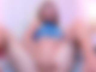 Live cam show with RosalynWilde - Skinny on camtv