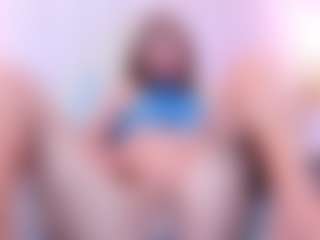 RosalynWilde's Live Sex Cam Show