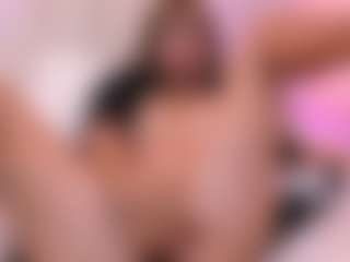 RosalynWilde's Live Sex Cam Show