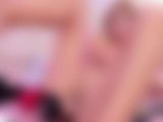 RosalynWilde's Live Sex Cam Show