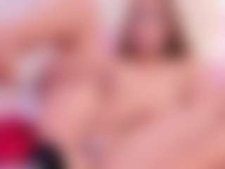 RosalynWilde's Live Sex Cam Show