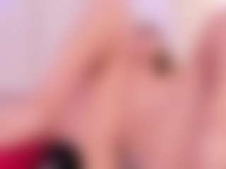 RosalynWilde's Live Sex Cam Show