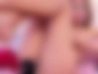 RosalynWilde's Live Sex Cam Show