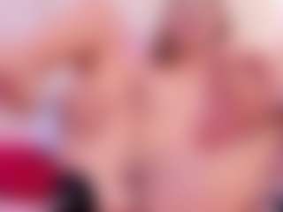 RosalynWilde's Live Sex Cam Show