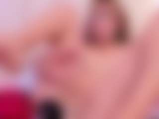 RosalynWilde's Live Sex Cam Show
