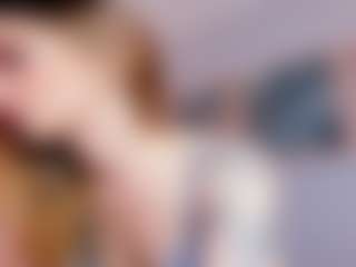 Live cam show with sidneeyLovee - Facial Piercings on liverealitysex.com