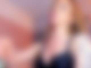 Live cam show with sidneeyLovee - Curly Hair on luckytryst.com