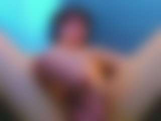 Live cam show with SrBonnyEthan - Smoking on https://playwithruby.com