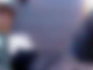 SrBonnyEthan's Live Sex Cam Show