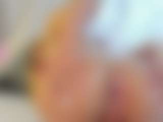 Live cam show with Sugar-cherry - Pornstar Squirt on Cam Slut