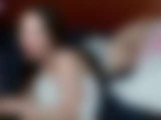 kendra28's Live Sex Cam Show
