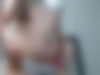 kendra28's Live Sex Cam Show
