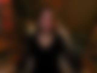 Live cam show with Alisaa-Laurent - Public Brown Hair on Strip Flash - Live Sex Shows