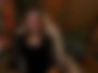 Live cam show with Alisaa-Laurent - Fingering White on SpankPalCams