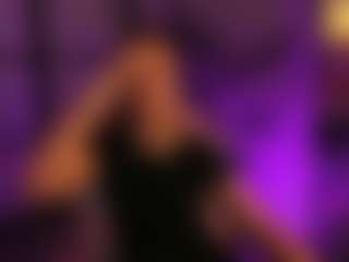 Live cam show with Alisaa-Laurent - Doggy on Cam Slut