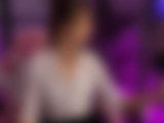 Live cam show with Alisaa-Laurent - Moaning on Livezox