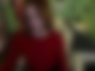 Live cam show with Alisaa-Laurent - Striptease on Camiplay Live