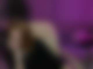 Live cam show with Alisaa-Laurent - Panties on Camming Site