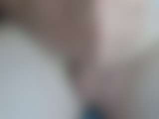 Heyhey542's Live Sex Cam Show