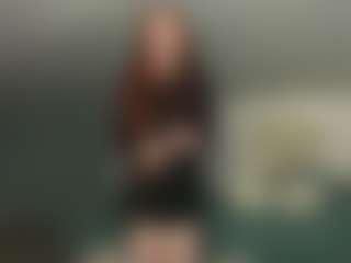 Yuna's Live Sex Cam Show