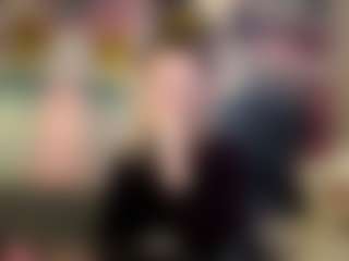 Live cam show with TasiaBusing - Granny on chickslive.net