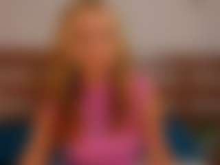 Live cam show with TinaPage - Blonde Hair on Camsoda
