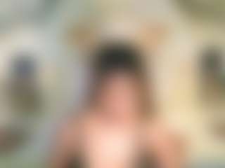 EbonyFlirtyFox's Live Sex Cam Show