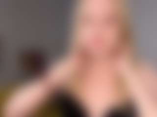 EdrisSheline's Live Sex Cam Show