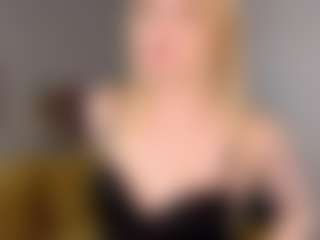 EdrisSheline's Live Sex Cam Show